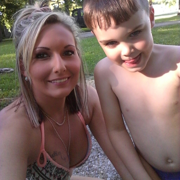 Meet your Posher, Lillie - Picture 2 of 8